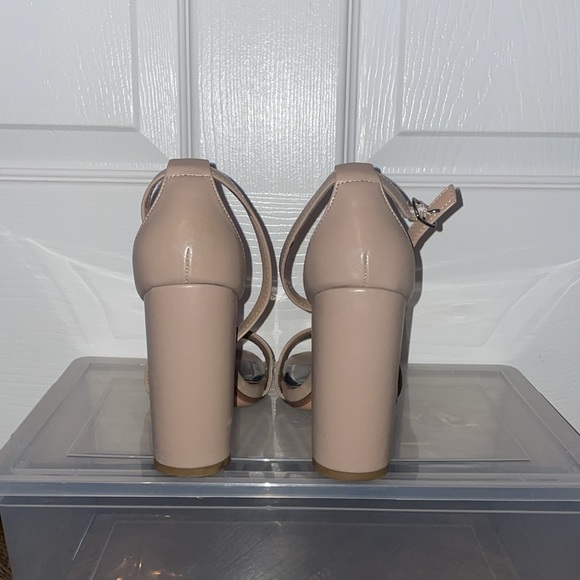 Steve Madden Heels - Picture 3 of 4